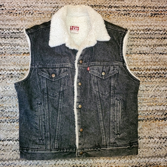 Vintage LEVIS San Fransisco Sherpa Black Denim Button Down Front Vest Sz L USA!